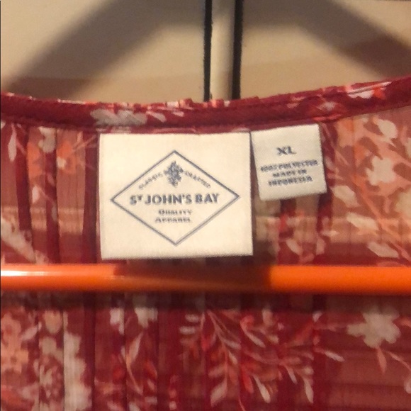 NWT St. John’s Bay blouse - Picture 3 of 4